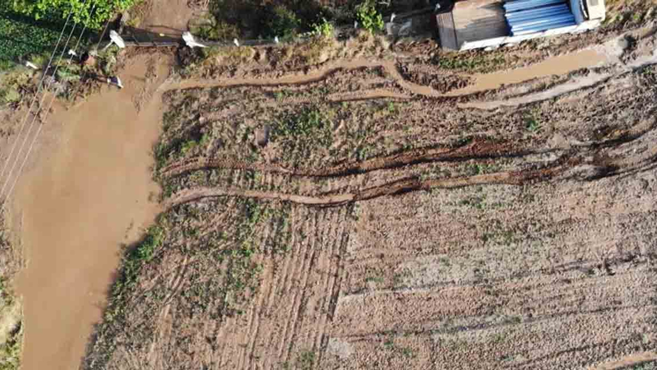 Kırıkkale'de sağanak yağış çiftçileri zor duruma soktu