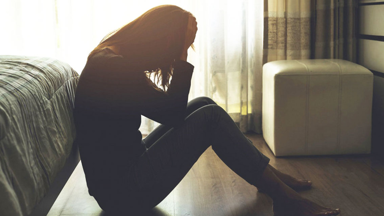 Depresyon nedir? Depresyon belirtisi nedir? Depresyondan kurtulmak için ne yapılmalıdır?