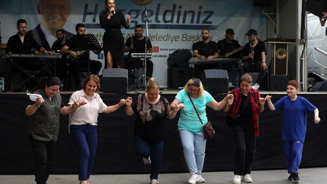 Yenimahalle yaz konserleri başladı