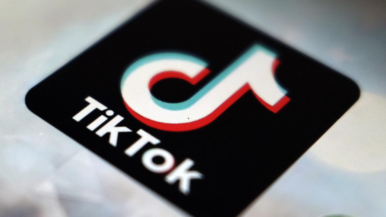 O ülkedede Tiktok ve Telegram yasaklanıyor