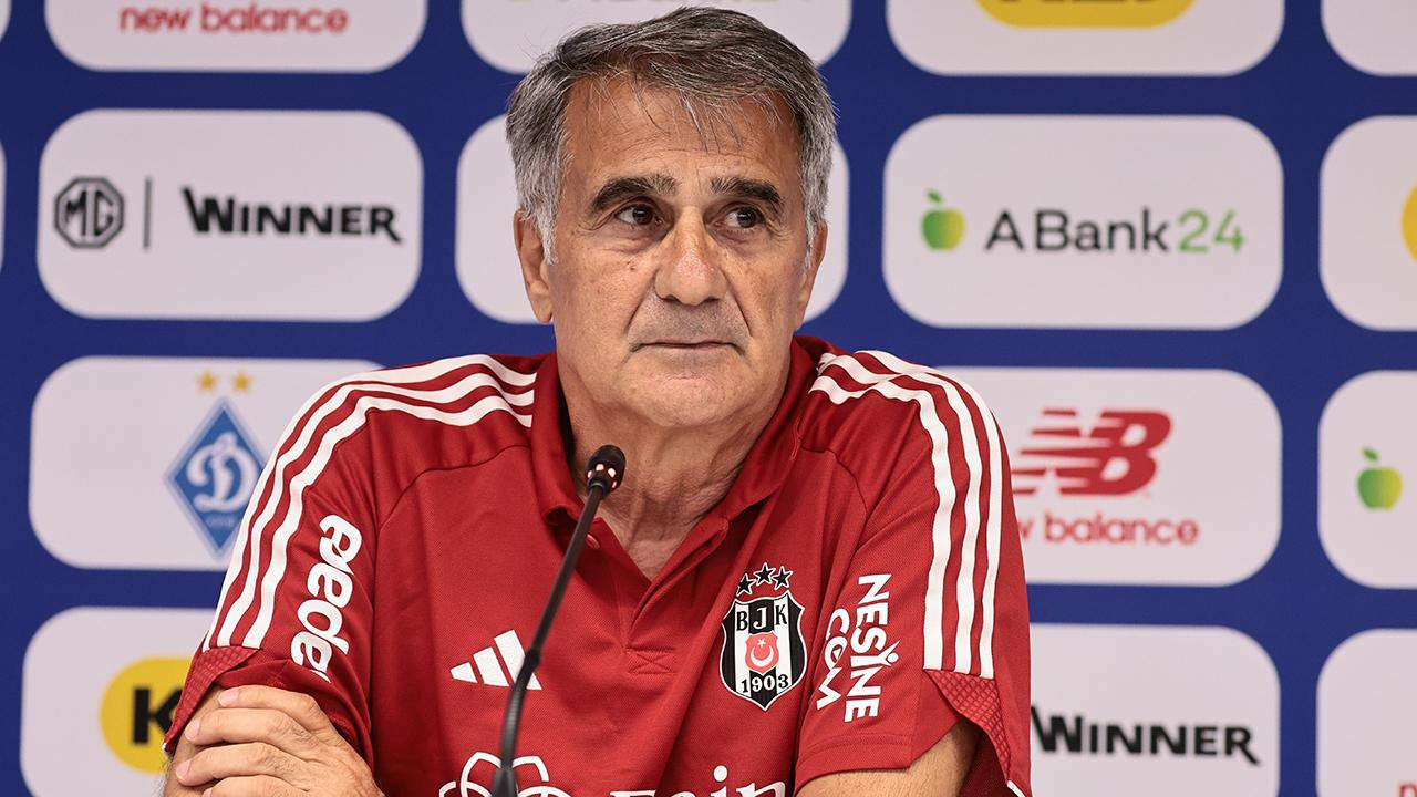 Şenol Güneş'ten sürpriz imza