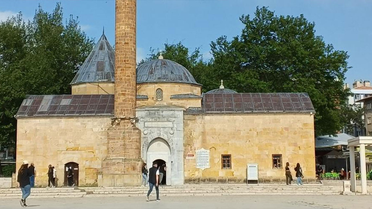 Ahilik Haftası için esnaftan yüzde 50 indirim!