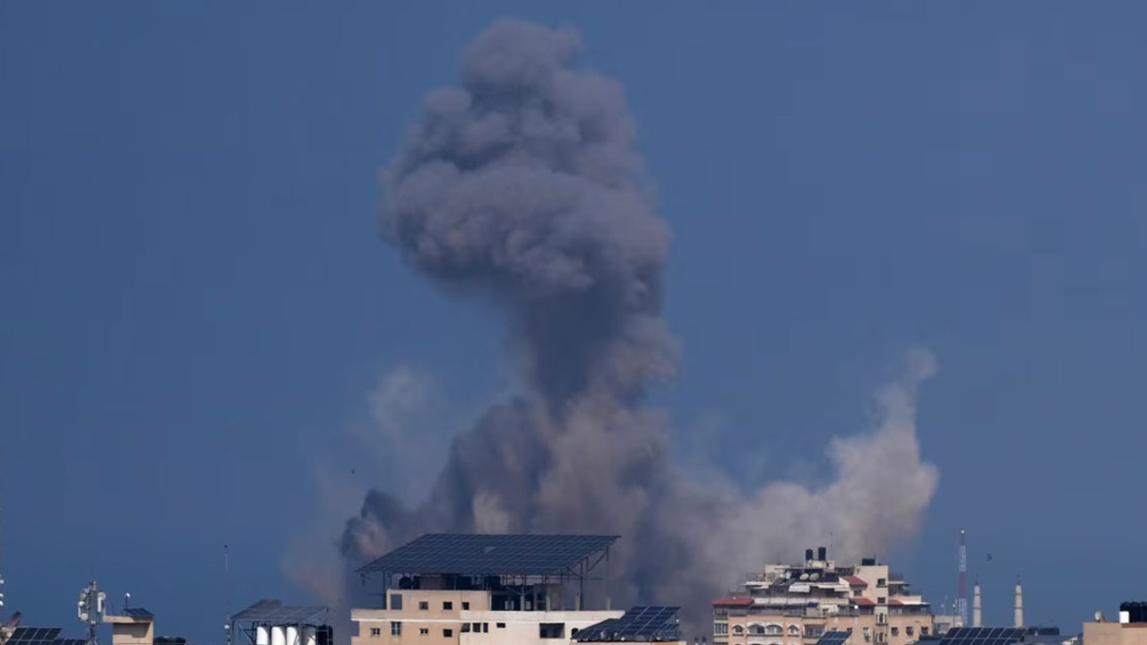 Hamas, Tel Aviv’i bombalıyor!