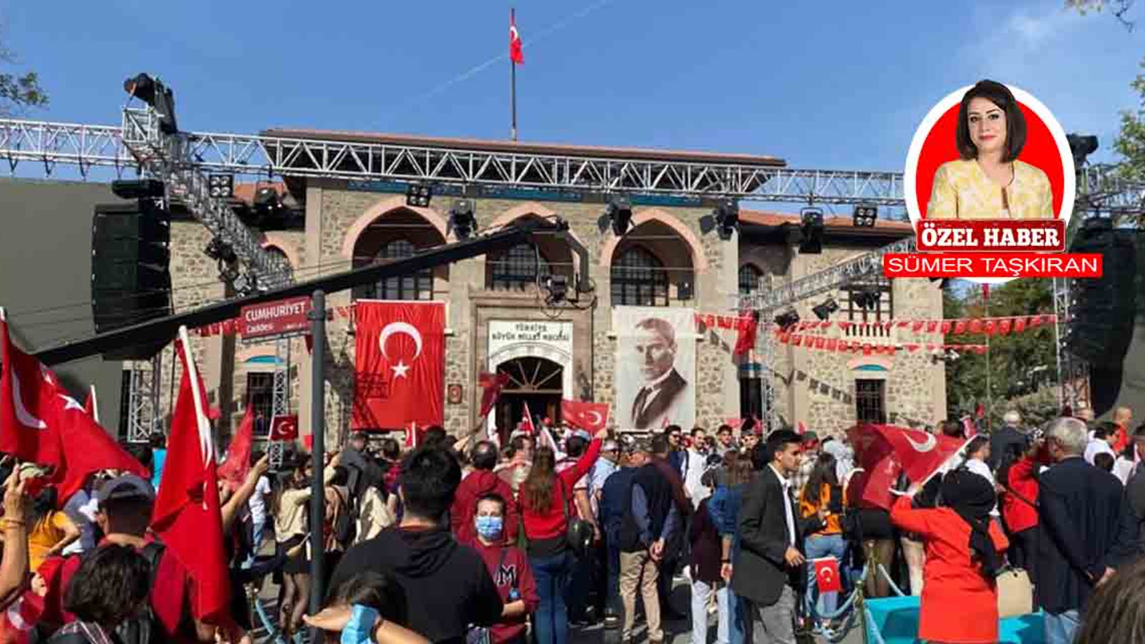 Ankara'nın kalbinde Cumhuriyet coşkusu dorukta