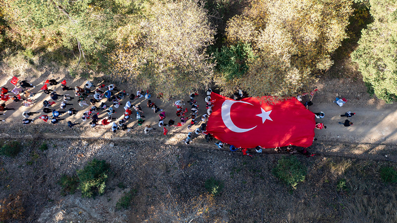 Yozgat Akdağmadeni'nde 100. Yıl'a özel yürüyüş