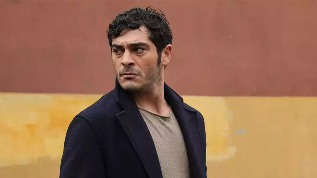Bambaşka Biri 13. Bölüm 2. fragmanı izle!