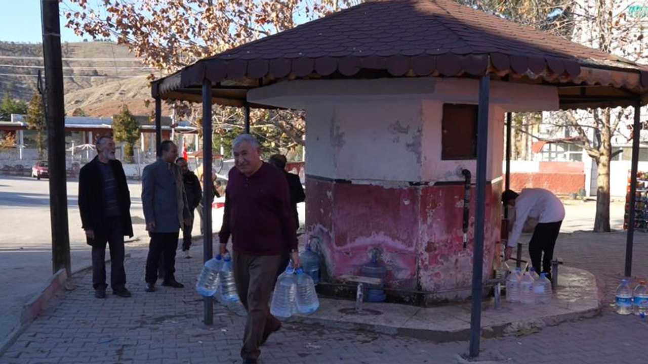 Kırıkkale'de sular kesilince vatandaşlar çözümü hayratta buldu!