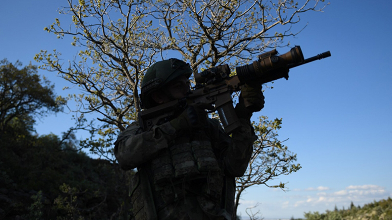 MSB duyurdu: 2 PKK'lı terörist teslim oldu