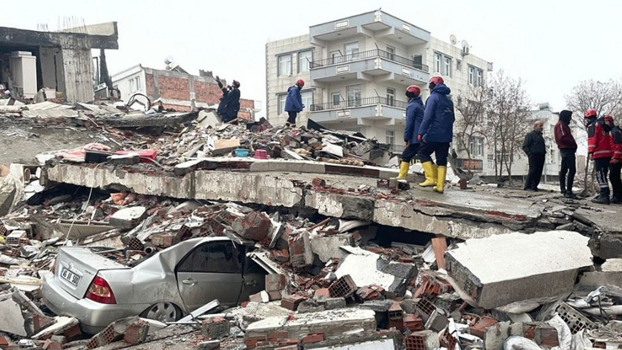 Şehirler yıkıldı, kalpler kırıldı! 6 Şubat sonrası her nefes mahcup etti