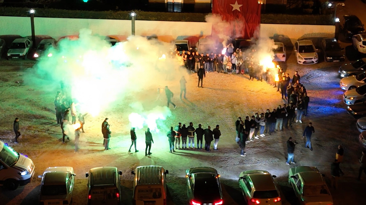 Kırıkkale Yahşiyan Belediye Başkanı'na doğum günü sürprizi