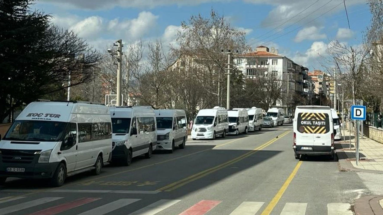 Kırşehir'de veliler ve servis şoförleri arasında ücret anlaşmazlığı!