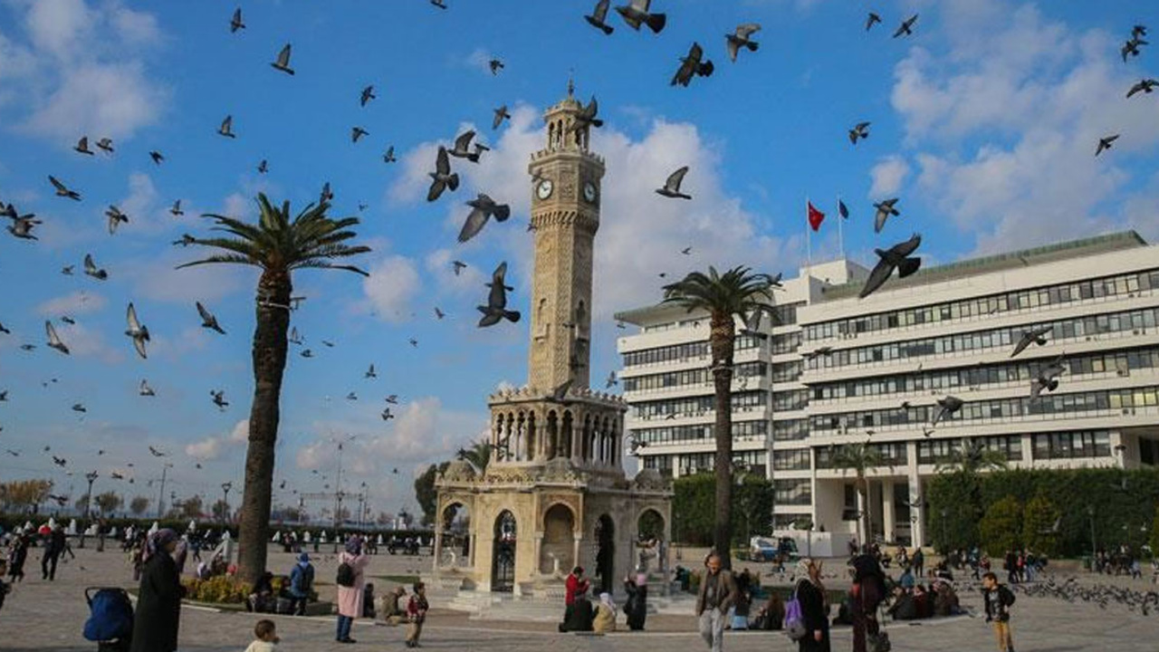 İzmir'de Cemil Tugay ile Hamza Dağ arasındaki fark dikkat çekiyor!