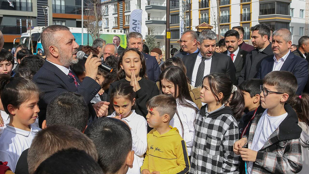 Sincan Belediyesi 3 yeni parkın açılışını gerçekleştirdi