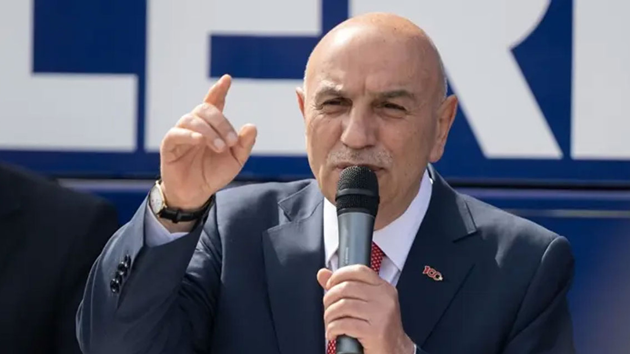 Ankara Büyükşehir Belediye Başkan Adayı Turgut Altınok, Antalya'da arsa ve TOGO kuleleri iddialarını yalanladı