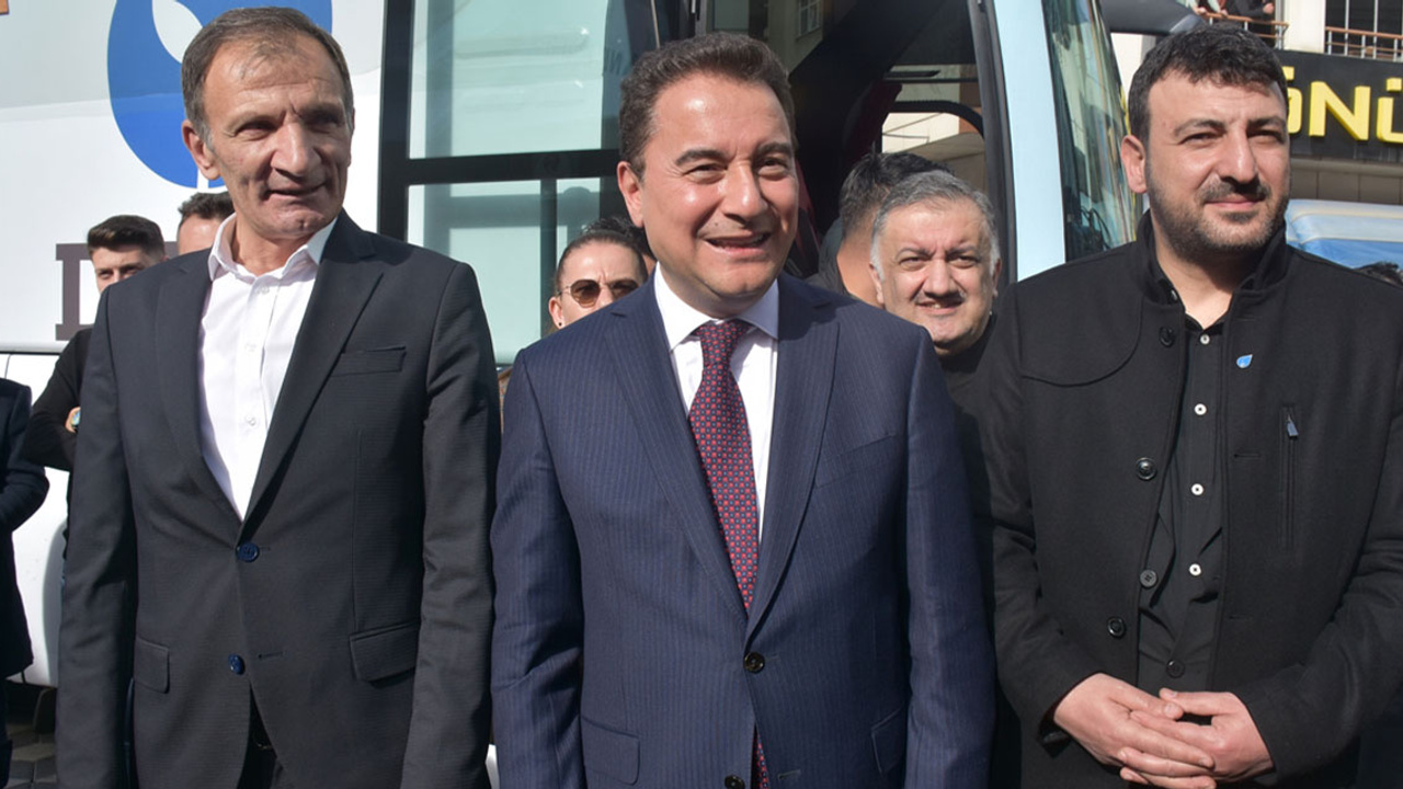 DEVA Partisi lideri Ali Babacan, Gümüşhane'den seslendi: "Bunu yapan ilk siyasi partiyiz"