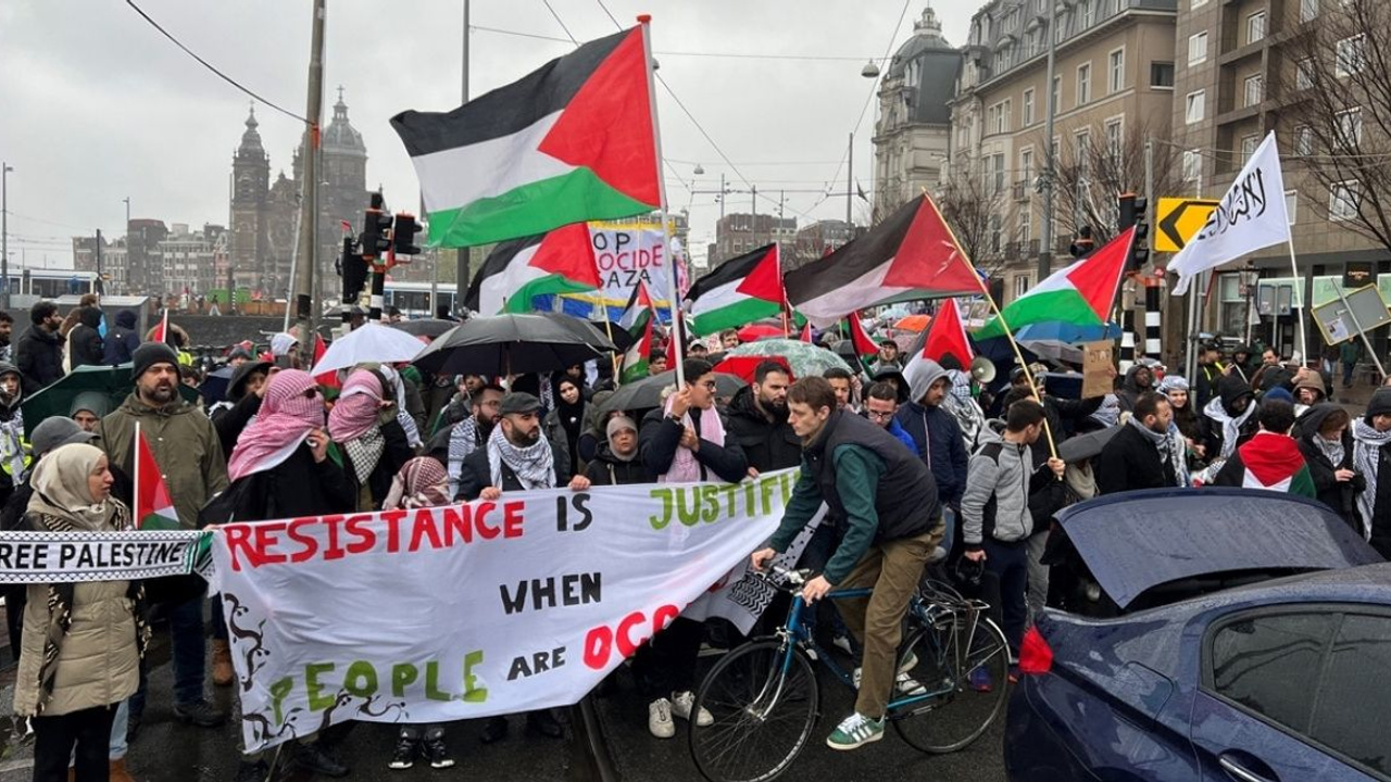 Hollanda'da İsrail protestosu!