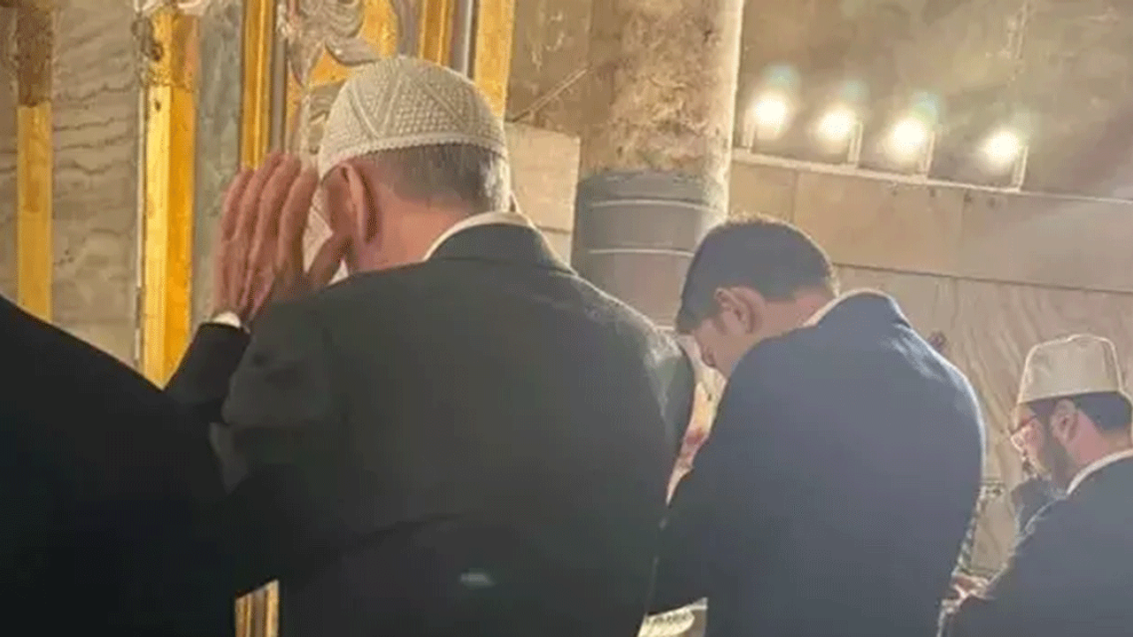 Cumhurbaşkanı Erdoğan, Ayasofya'da akşam namazını kıldı