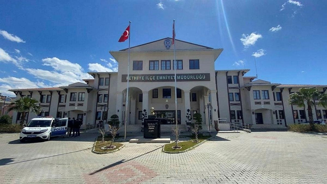 Eski emniyet müdürü FETÖ'den yakalandı