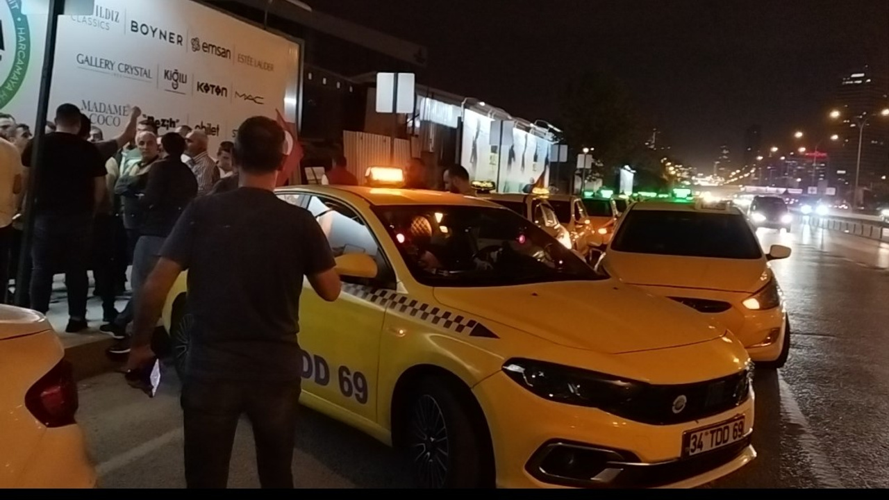 Taksiciler öldürülen meslektaşları için eylem yaptılar