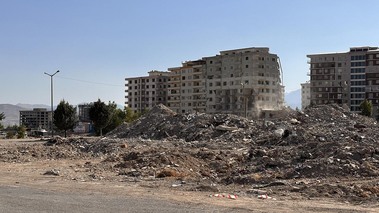 Ebrar Sitesi davası başladı