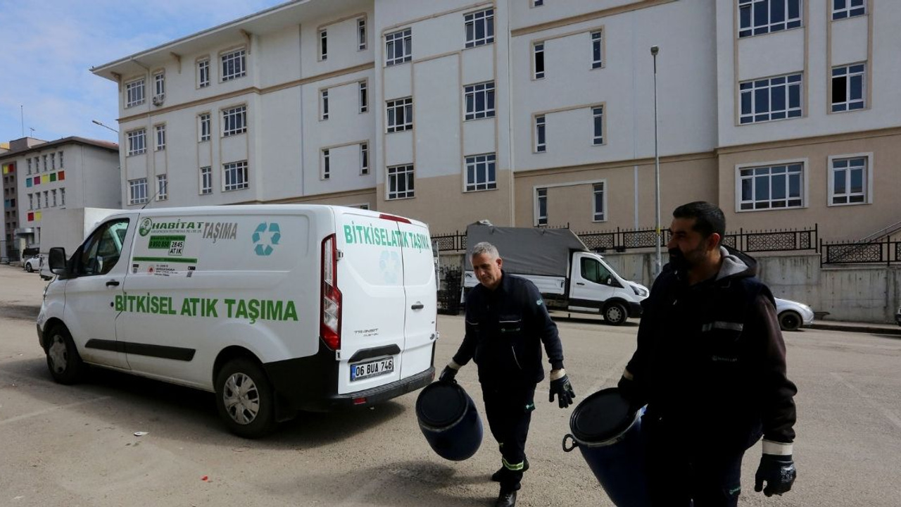 Atık yağı getirene deterjan hediye