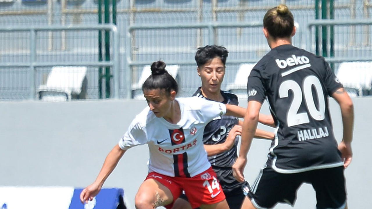 ABB FOMGET, Beşiktaş karşısında 3 puanı 3 golle aldı: Galatasaray'a yakın takip sürüyor
