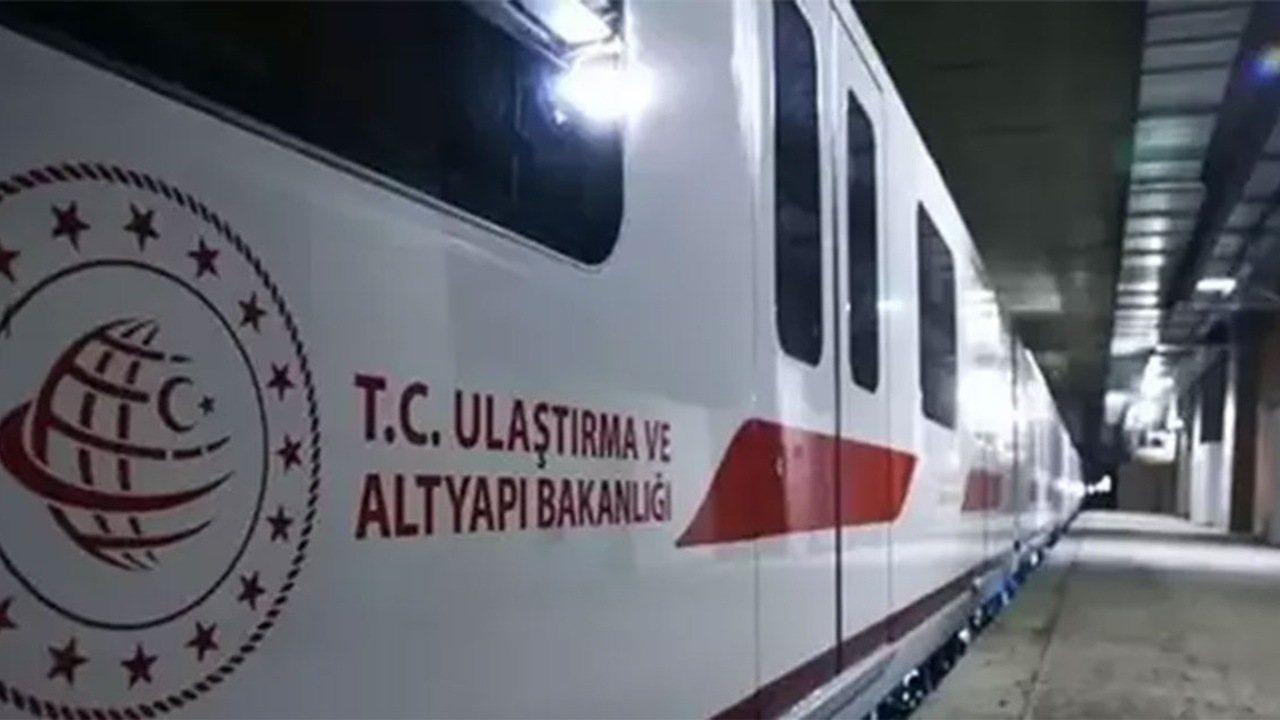 Bakan Uraloğlu duyurdu: Metro ve kent içi raylı sistemler 23 Nisan'da ücretsiz