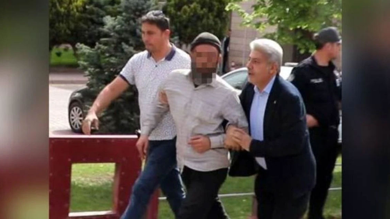 Kayseri'de 23 Nisan kutlamalarında "Ey Müslümanlar puta tapmayın" diyen kişi gözaltına alındı