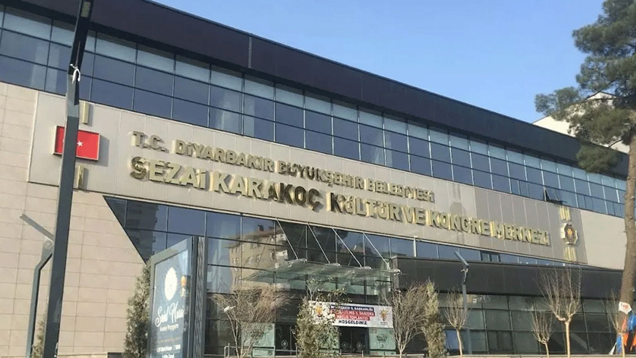 AK Parti'den DEM'li Diyarbakır Büyükşehir Belediyesine tepki!