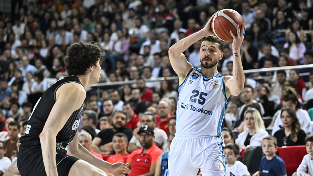 Türk Telekom, Türkiye Sigorta Basketbol Süper Liginde Ankara'da Beşiktaş'a mağlup: Türk Telekom 83-89 Beşiktaş Emlakjet