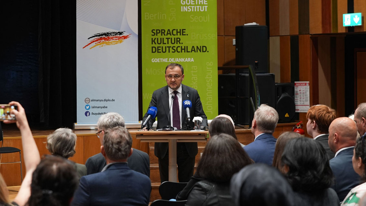 Oscar ödüllü “Mariupol'da 20 Gün" belgeseli Ankara’da gösterime girdi