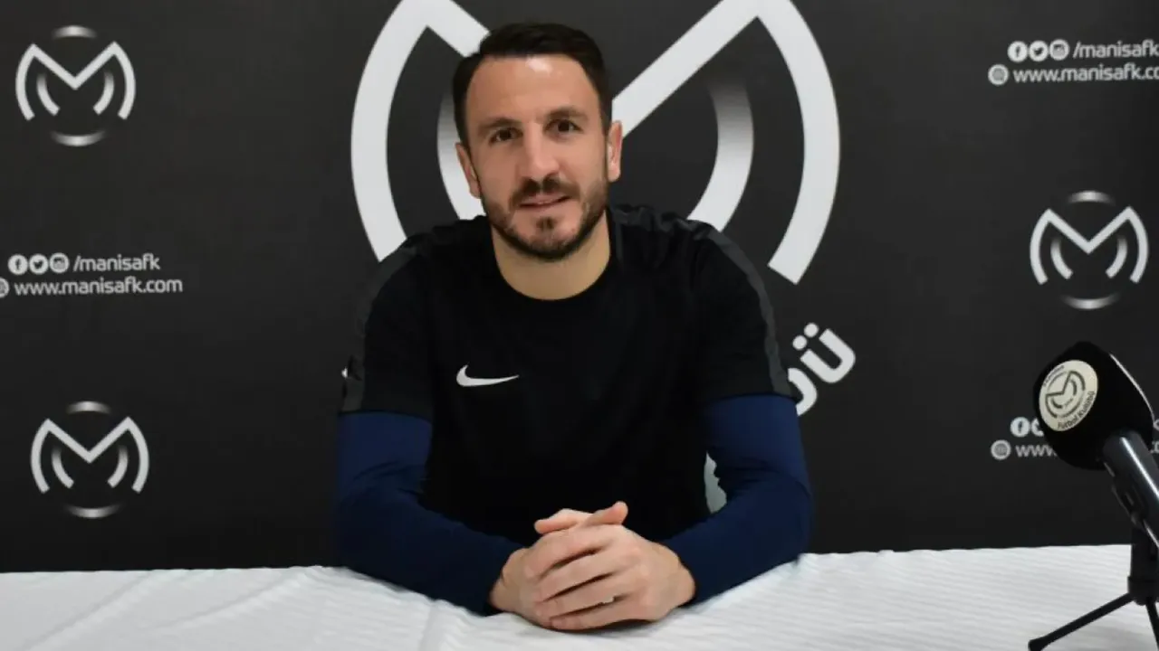 Konyaspor'da Omerovic gitti, Ali Çamdalı geldi