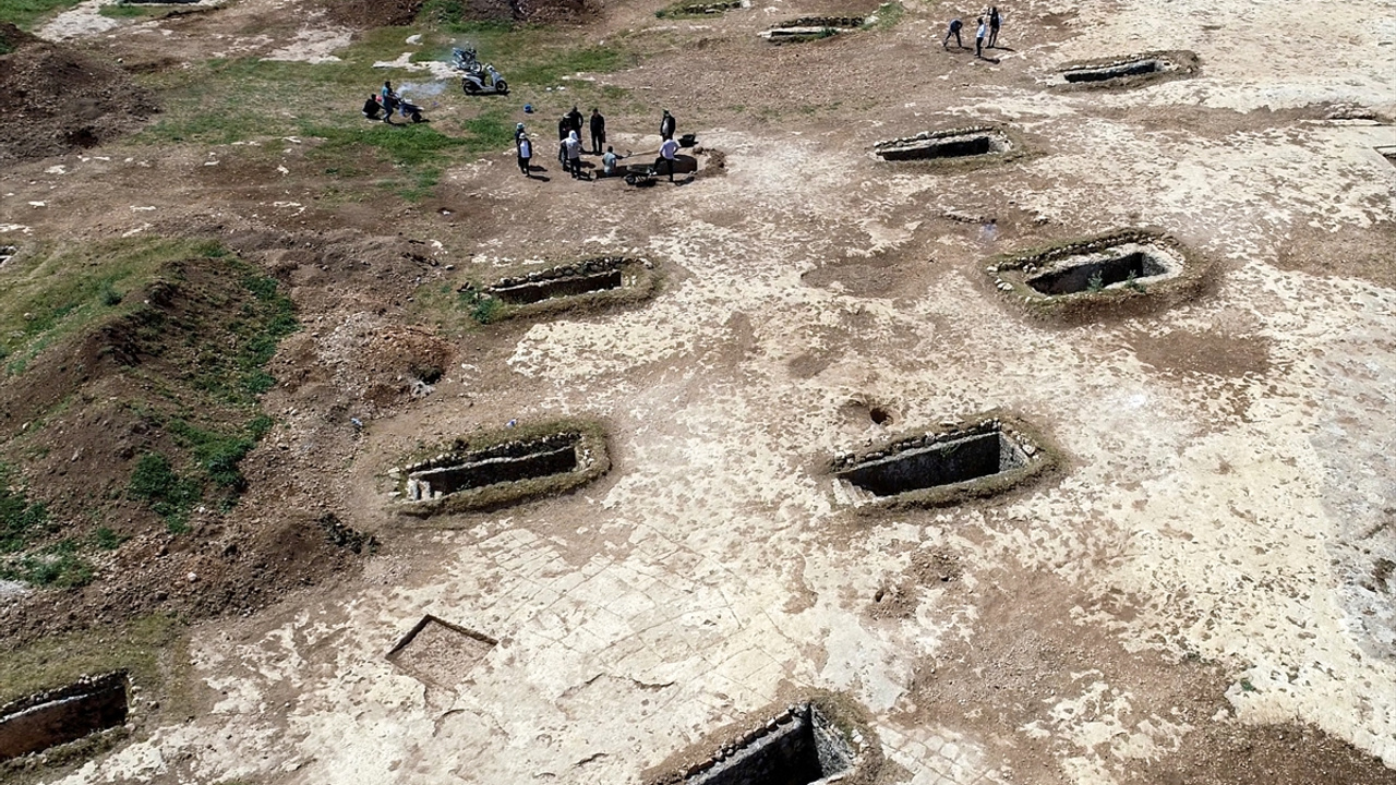 Tharsa Antik Kenti'nde kazı ve temizlik çalışmaları başladı