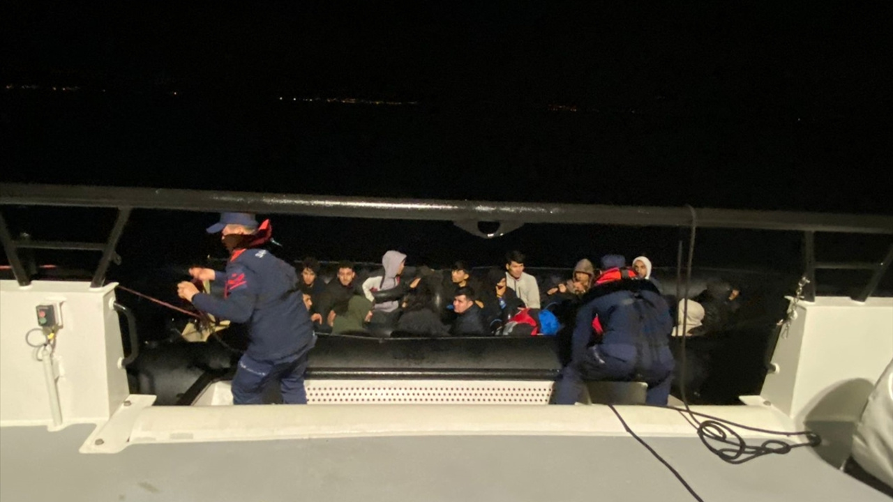 İzmir'de düzensiz göçmenler yakalandı