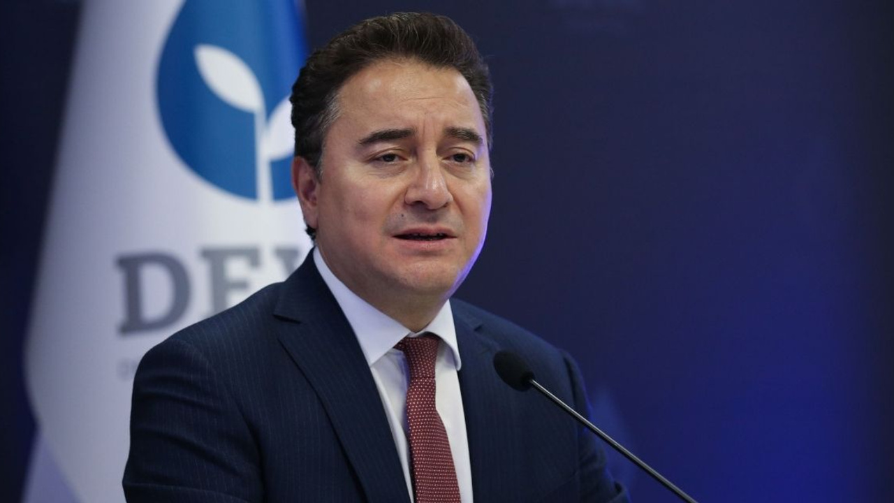 Babacan: Adım kullanılarak dolandırıcılık yapılıyor!