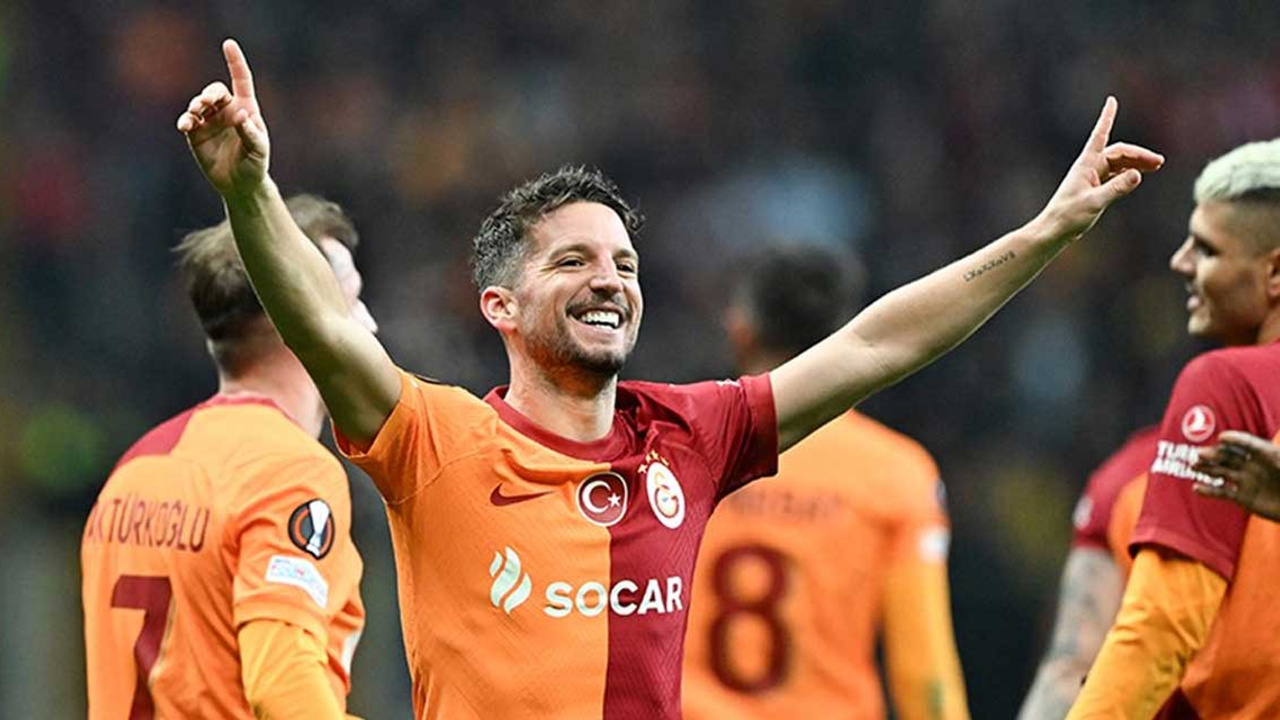 Galatasaray'da Mertens düğümü çözüldü: Yanına bir '10' daha!