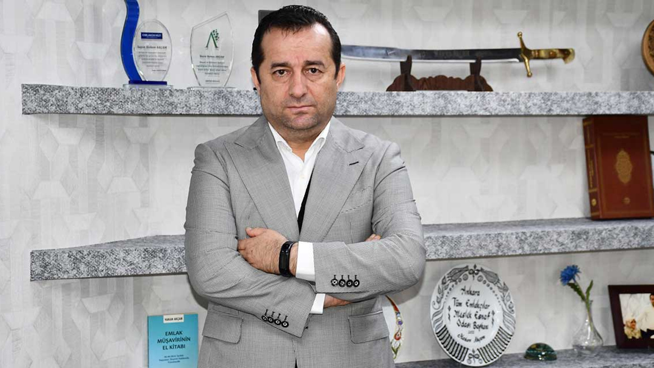 ATEM Başkanı Akçam: ''Yabancılar evlerini fahiş fiyatlara satıyor''