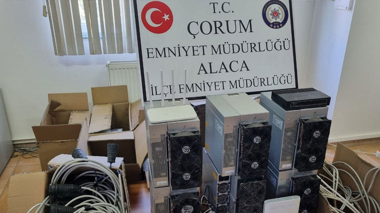 Çorum'da eski çorap fabrikasında Bitcoin üretildiği ortaya çıktı: Bir kişi gözaltına alındı