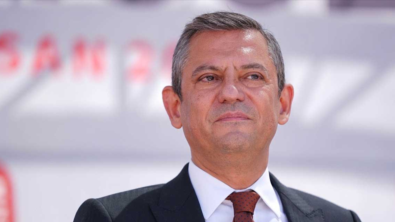 Özgür Özel'den 19 Mayıs için videolu kutlama