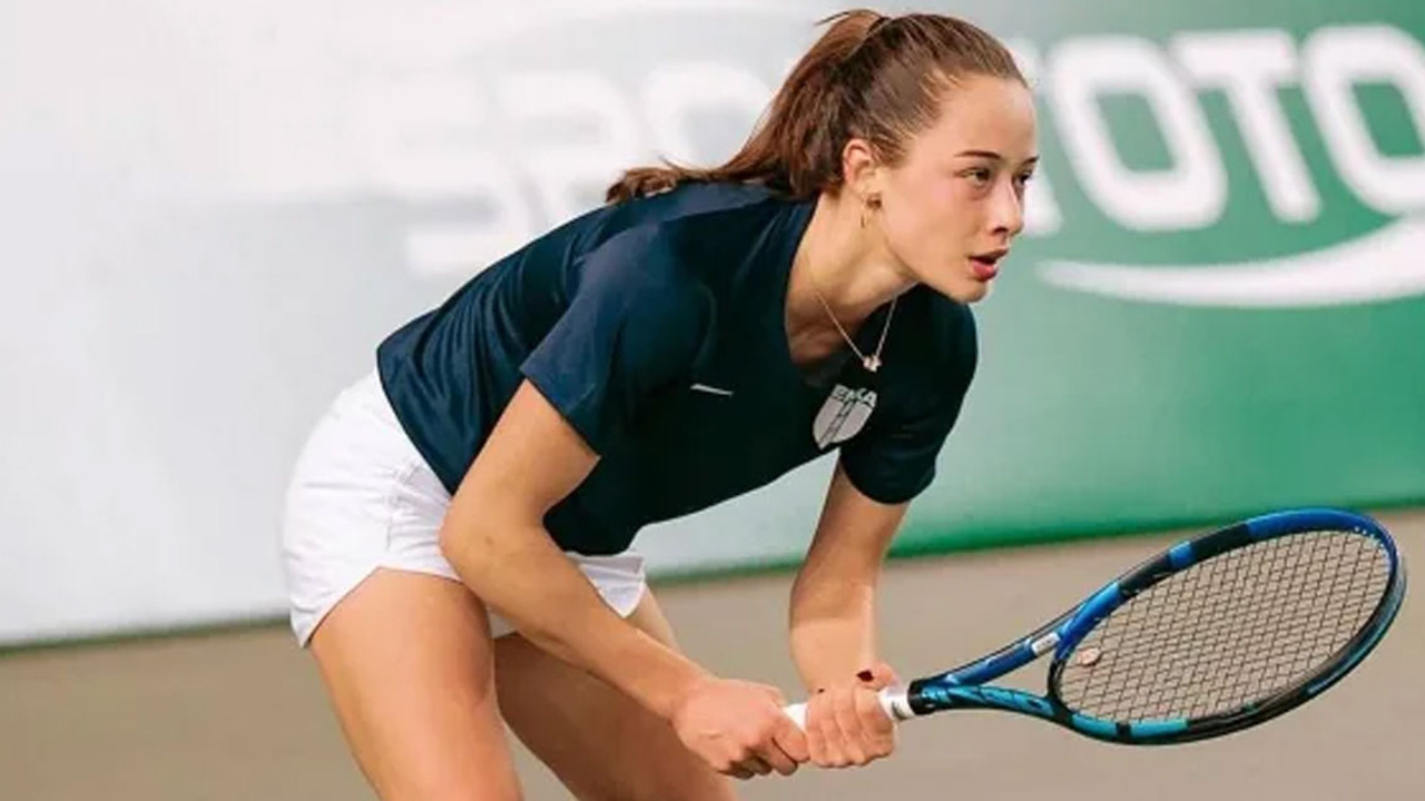 Milli tenisçiler Zeynep Sönmez ve İpek Öz, Roland Garros'ta sahne alacak!