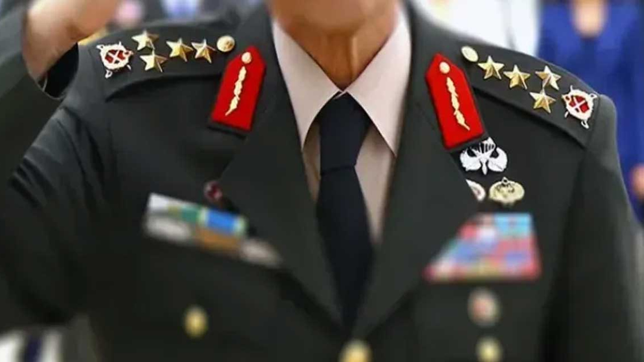 MSB, Suriye'den makam aracıyla insan kaçakçılığını duyurdu: Yüksek rütbelilere ceza geldi!