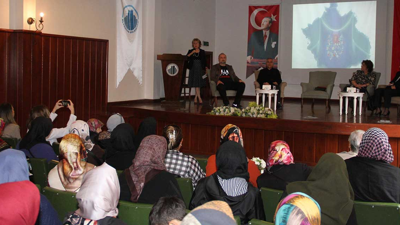 Altındağ'da 'Tiroid Hakkında Her Şey' semineri