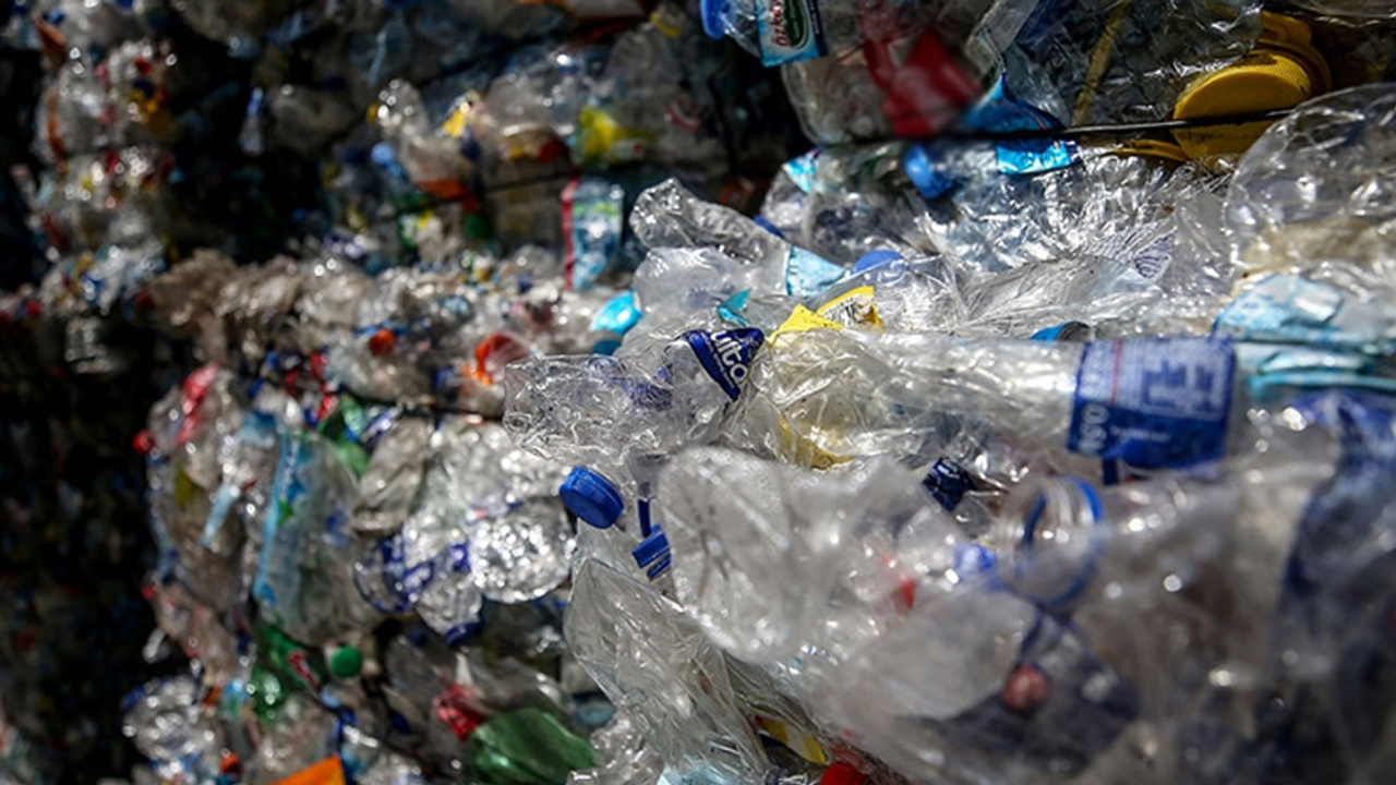 Plastik kirliliğiyle mücadelede geri dönüşümün önemi