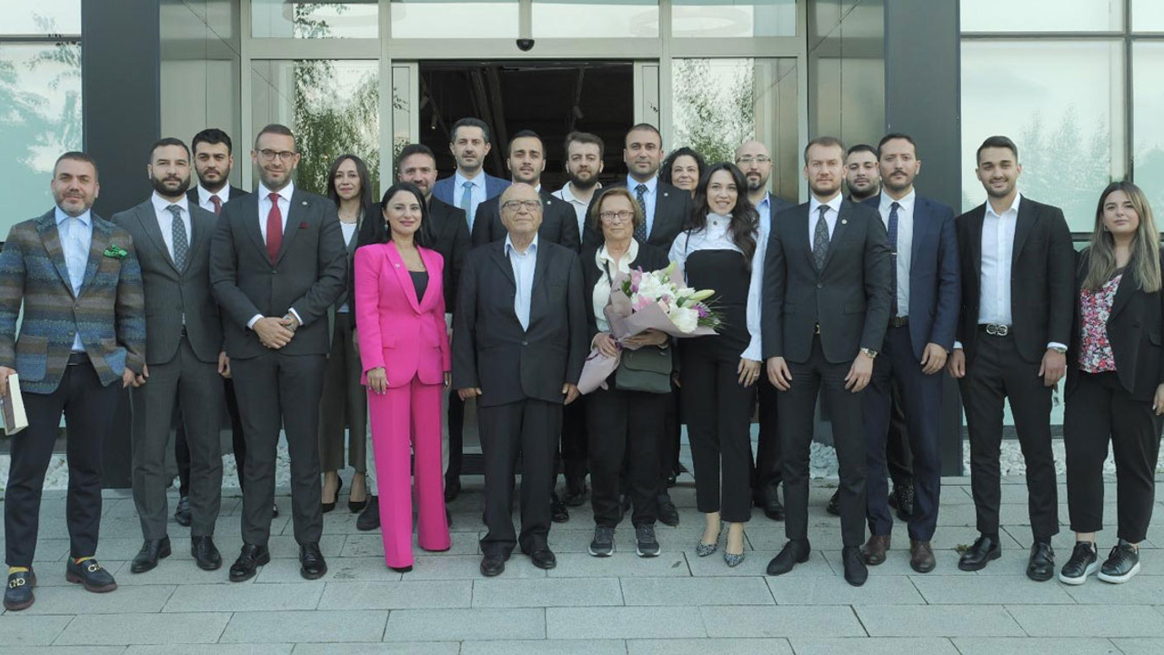 TÜGİAD Ankara Şubesi’nde felsefe buluşmasında Prof. Dr. Ahmet Arslan, felsefenin günlük yaşamdaki önemini anlattı