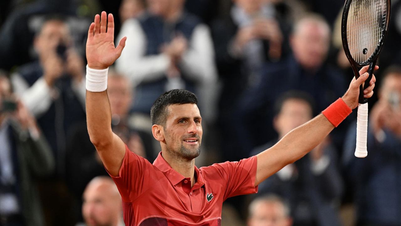 Roland Garros'ta Sırp raket N. Djokovic ve Alman raket Zverev yola devam etti: Favoriler üçüncü turda