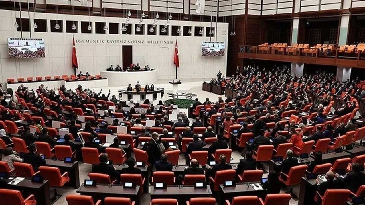 TSK personel kanununda değişiklik teklifi kabul edildi