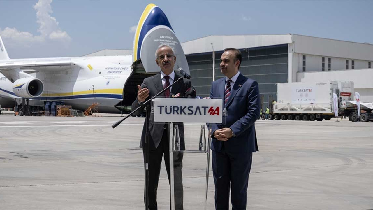 Türkiye'nin ilk yerli ve milli haberleşme uydusu yola çıktı!