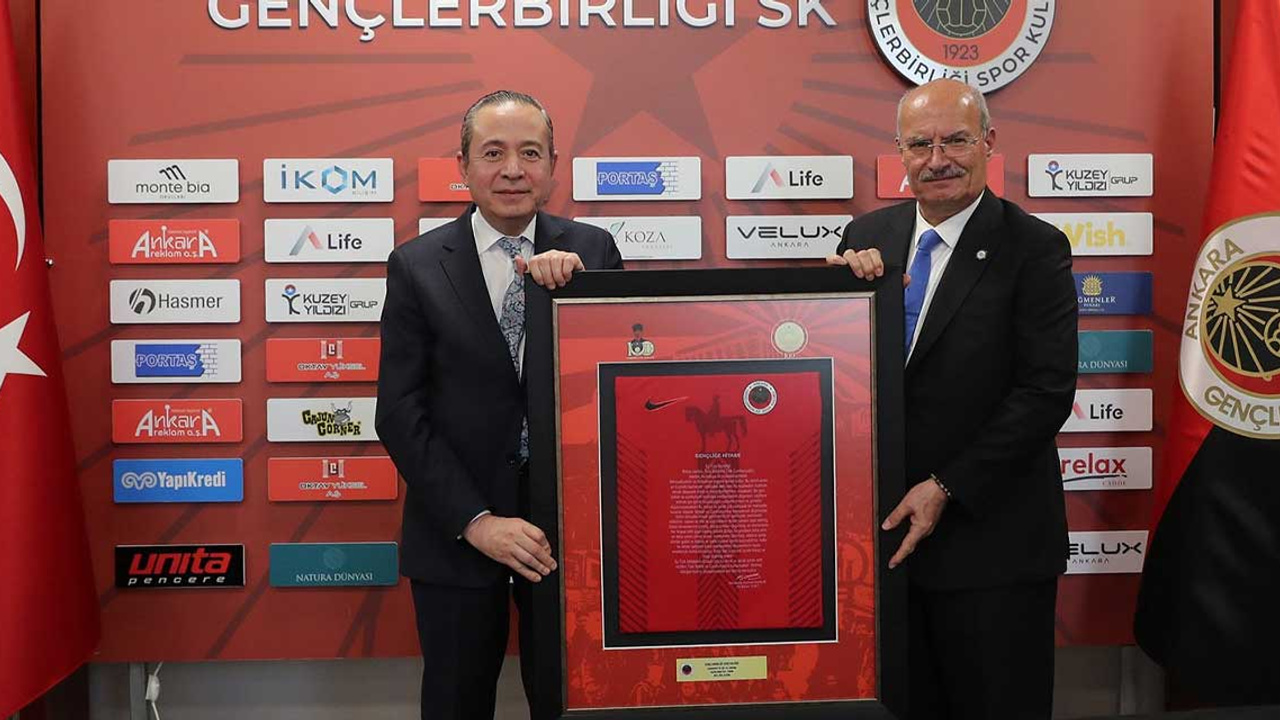 Ankara Ticaret Odası (ATO) Başkanı Gürsel Baran'dan Gençlerbirliği'ne ziyaret