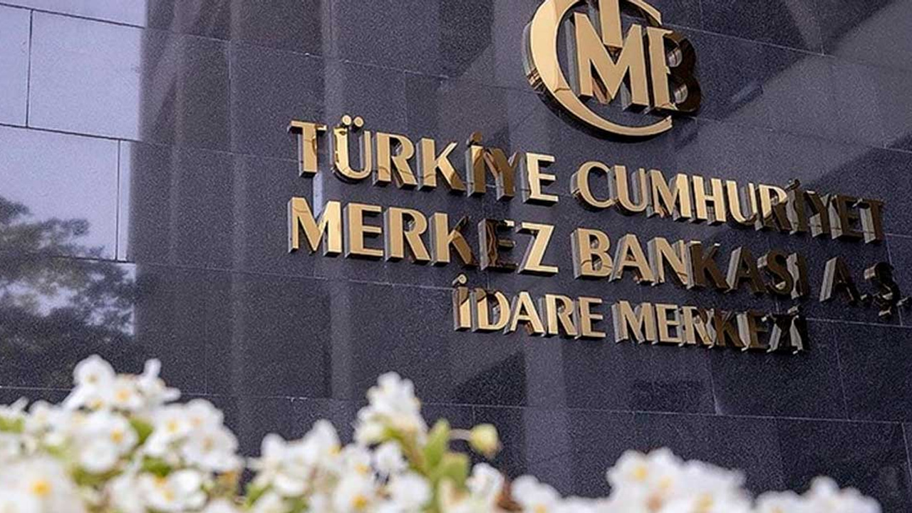 Merkez Bankası tahminlerini güncelledi: Dolar beklentisi düştü!