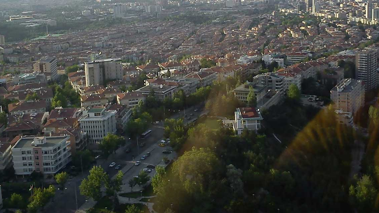 Çankaya'da bir iş yerinde tüp patladı!